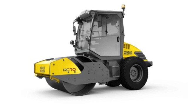 Ride-On Sing le Drum Roller, 7–8 To n, 66" Width (DYNAPAC / DYNAPAC)